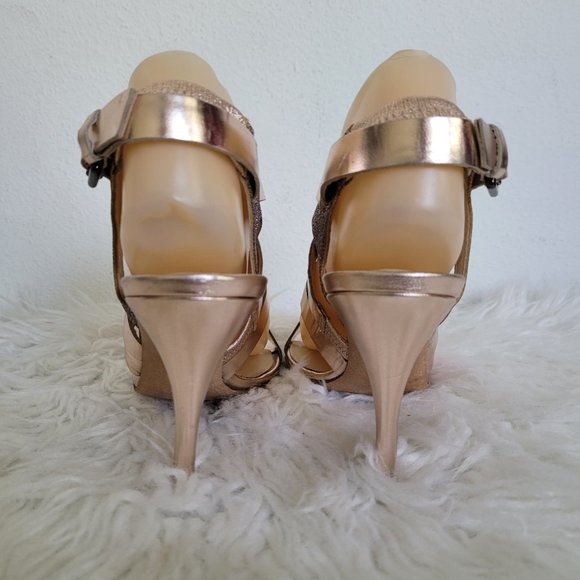 Vera Wang Lavender Line Garmin Sandal Leather Glitter Metallic Gold Hee 7M - Picture 6 of 10